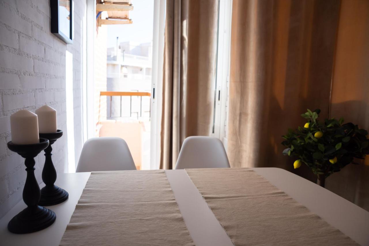 Holiday Studio Jardin Playa Torrevieja Bagian luar foto
