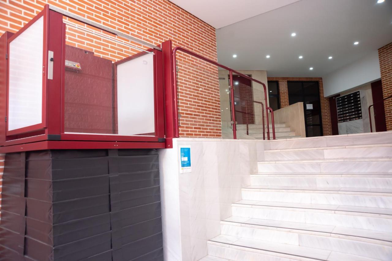 Holiday Studio Jardin Playa Torrevieja Bagian luar foto